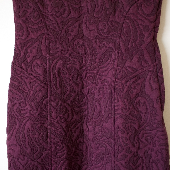 RW&Co. | Burgundy Midi Fitted Dress Sleeveless - Picture 5 of 8